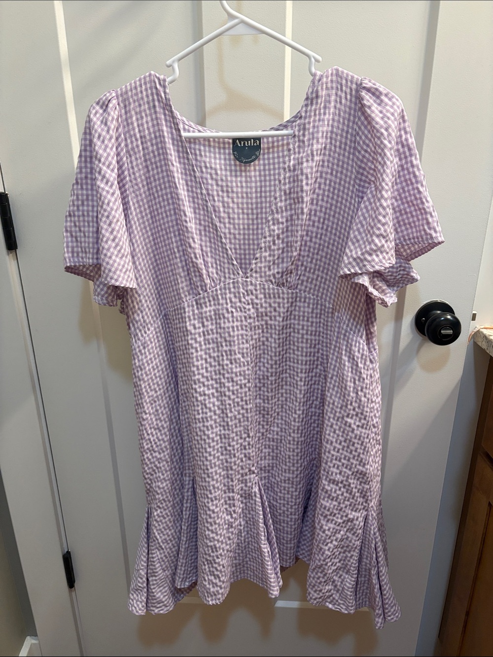 ARULA Lavender Gingham V-Neck Tunic Top